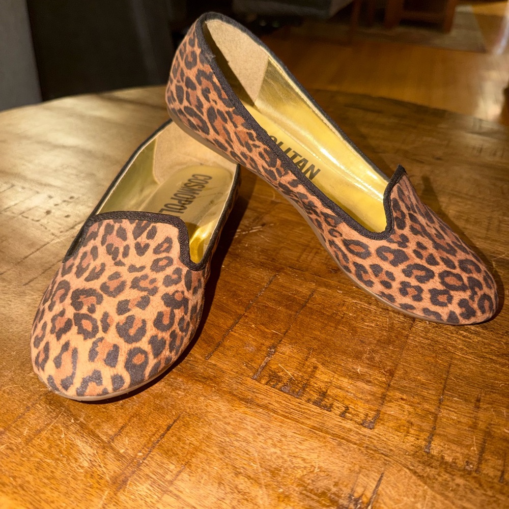 Cosmopolitan Brown Leopard Print Loafers